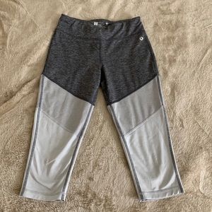 Girls Capri Athletic Leggings